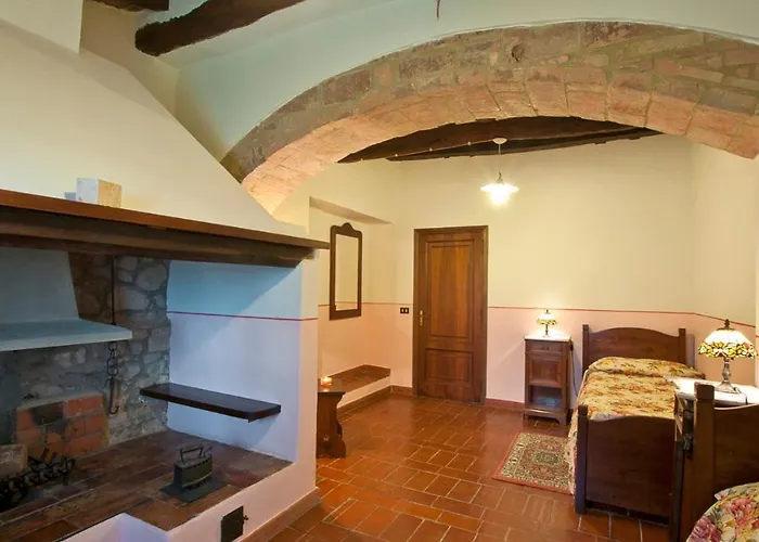 Villa Frantusa 6&2, Emma Volterra