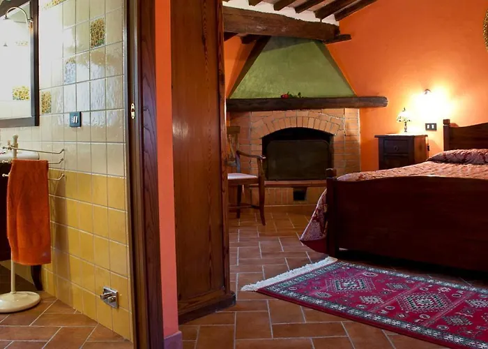 Villa Frantusa 6&2, Emma Volterra